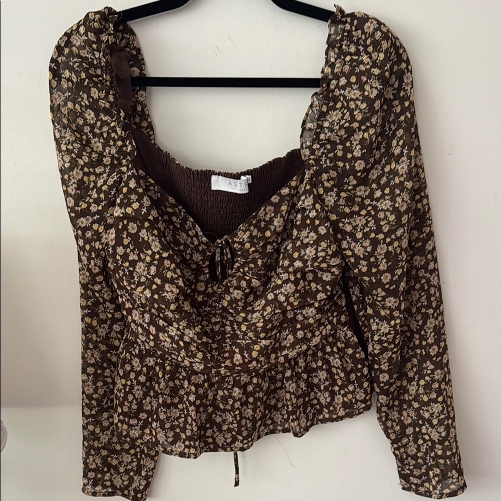 Astr Brown Tan Ruched Tie Front Blouse